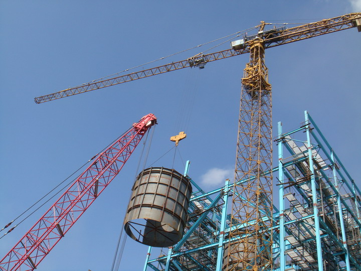 腾空（林玉峰∕摄）